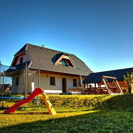 Semesterbostad House Sabala 2 *